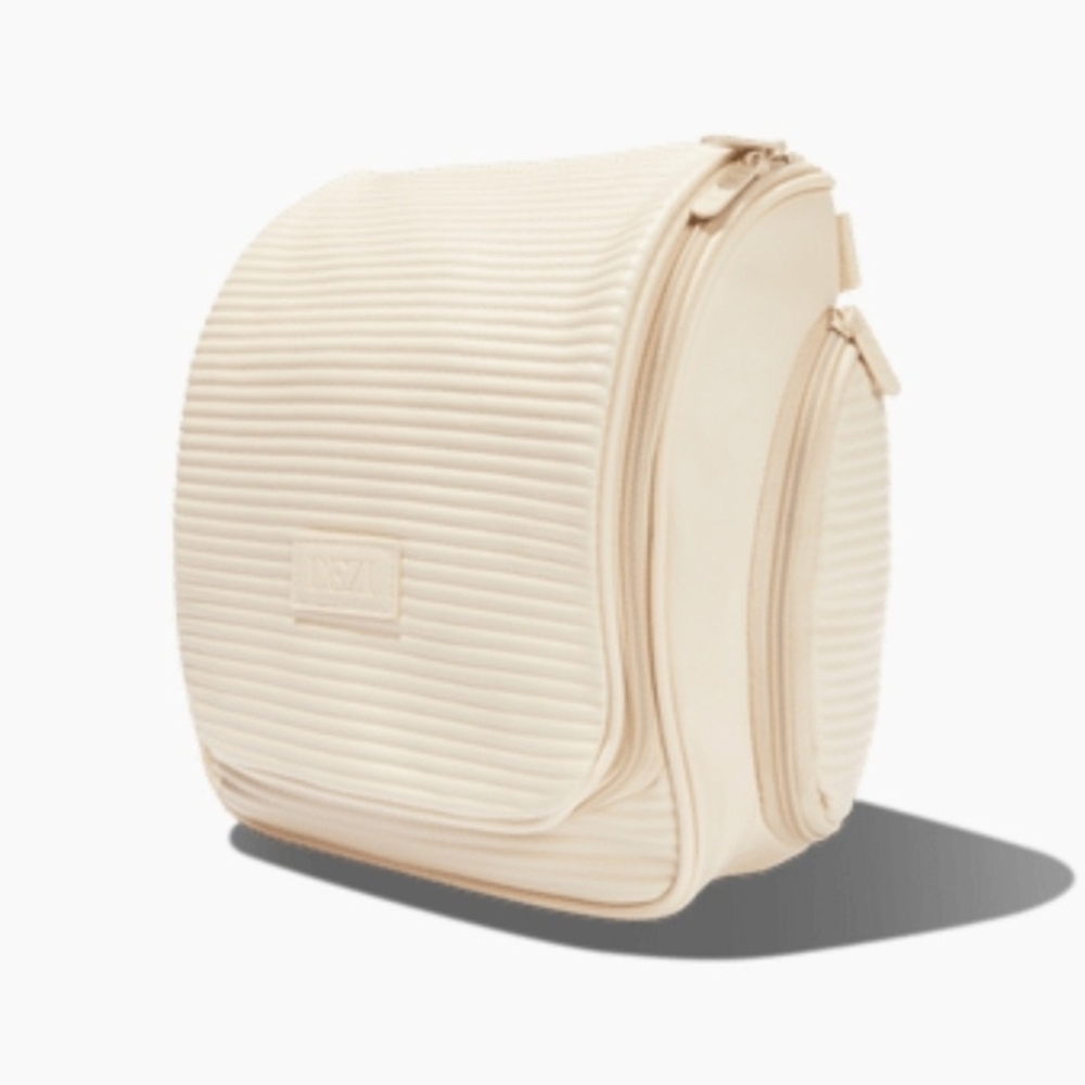 Dezi Cream Textured Women's Travel Bag